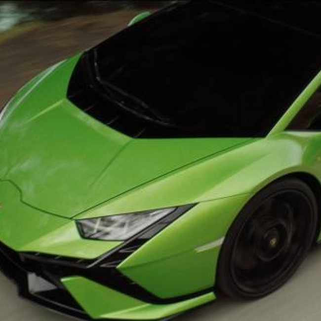 LAMBORGHINI HURACAN